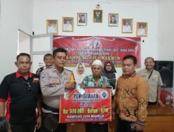 Bagikan BLT DD Tahap 2, Kakam Jaya Makmur : Semoga Bermanfaat