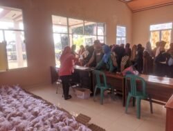 Masyarakat Desa Kahuripan Jaya Antusias Sambut Pasar Murah
