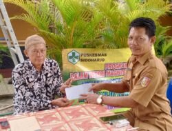 Patut di Apresiasi, Kakam Bawang Sakti Jaya Beri Bantuan ke Warga Gunakan Uang Pribadi